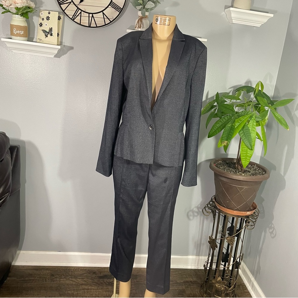 Anne Klein pants suit size 14